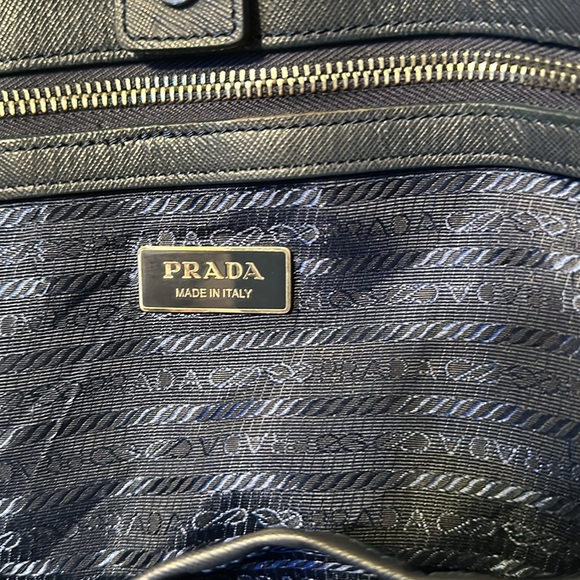 PRADA Milano nylon tote bag - Picture 15 of 16